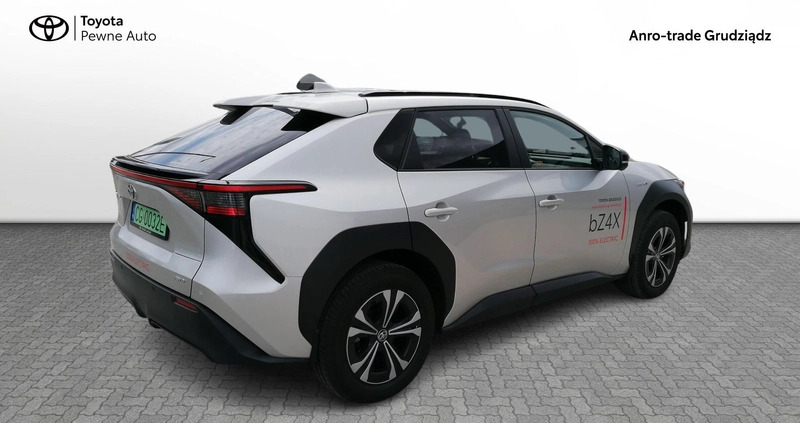 Toyota bZ4X cena 194900 przebieg: 3496, rok produkcji 2022 z Grudziądz małe 301